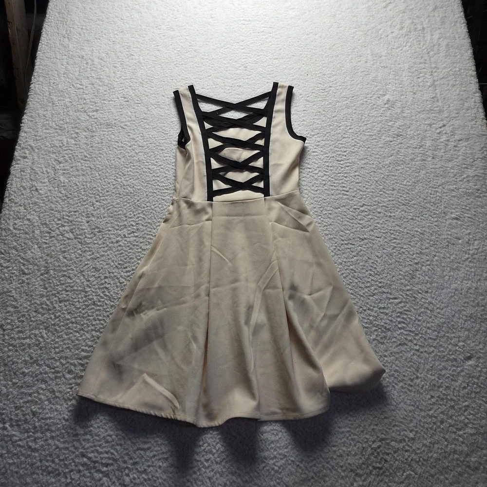Altar'd State Dress Womens XS White Sleeveless Scoop Neck Fit & Flare Short